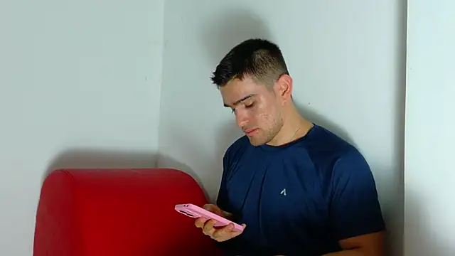 Sexy Alejandro  online show from 05-14-26, 06:15
