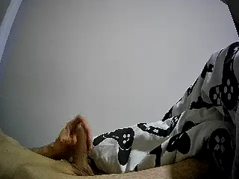 Snapshot of harddick1985big chatting on 03-21-25, 05:45 harddick1985big online show from 03-21-25, 05:45