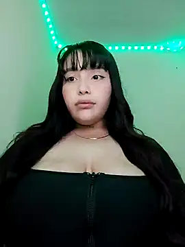 jacksyangeel2 online show from 04-13-26, 04:07