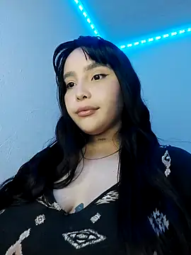 jacksyangeel2 online show from 04-15-26, 08:21