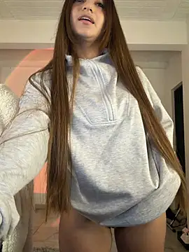 Snapshot of aly_golden_ chatting on 02-12-26, 11:05 aly golden online show from 02-12-26, 11:05