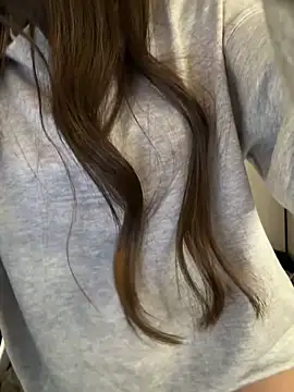 Snapshot of aly_golden_ chatting on 02-13-26, 07:48 aly golden online show from 02-13-26, 07:48