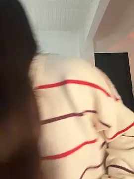 Snapshot of aly_golden_ chatting on 03-01-26, 12:29 aly golden online show from 03-01-26, 12:29