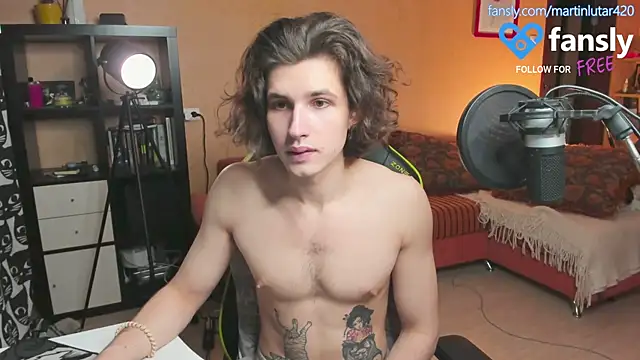 daddyMarty420 online show from 10-20-25, 05:41