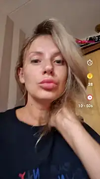 Snapshot of YourJuliena chatting on 07-21-26, 03:14 YourJuliena online show from 07-21-26, 03:14