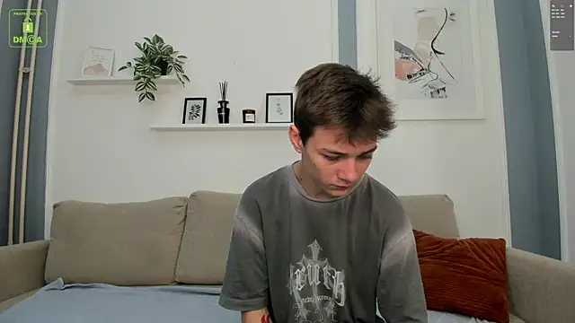 Snapshot of Viego_Pattel chatting on 09-14-25, 04:17 Viego Pattel online show from 09-14-25, 04:17