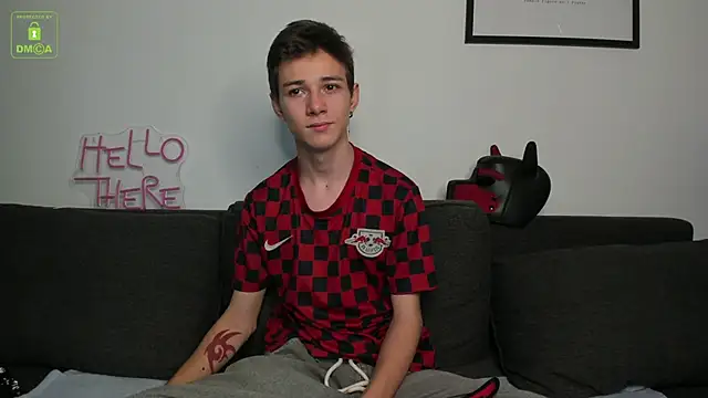 Snapshot of Viego_Pattel chatting on 09-22-25, 04:36 Viego Pattel online show from 09-22-25, 04:36