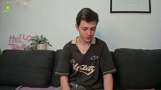 Snapshot of Viego_Pattel chatting on 09-28-25, 11:26 Viego Pattel online show from 09-28-25, 11:26