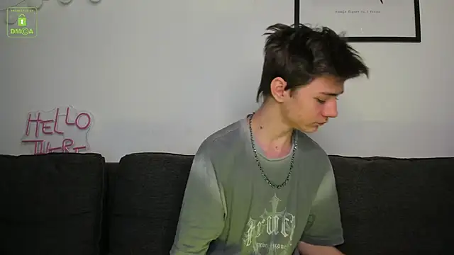 Snapshot of Viego_Pattel chatting on 10-07-25, 04:26 Viego Pattel online show from 10-07-25, 04:26