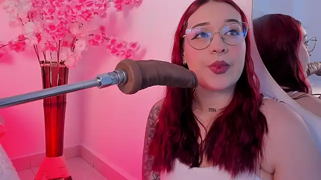 Snapshot of aurora_sweet2 chatting on 11-29-25, 12:13 aurora sweet2 online show from 11-29-25, 12:13