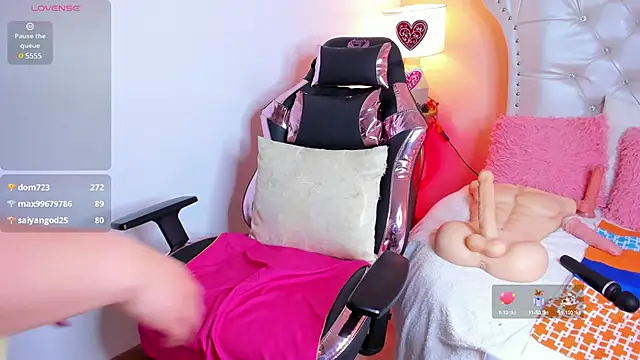 AliceLamore online show from 03-20-25, 05:58