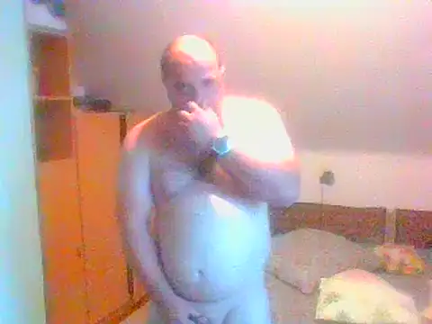 Snapshot of ChristianMouth chatting on 10-11-25, 02:48 ChristianMouth online show from 10-11-25, 02:48