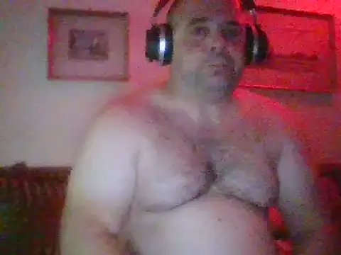 Snapshot of ChristianMouth chatting on 10-14-25, 08:31 ChristianMouth online show from 10-14-25, 08:31