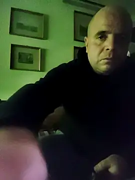 Snapshot of ChristianMouth chatting on 10-19-25, 04:51 ChristianMouth online show from 10-19-25, 04:51