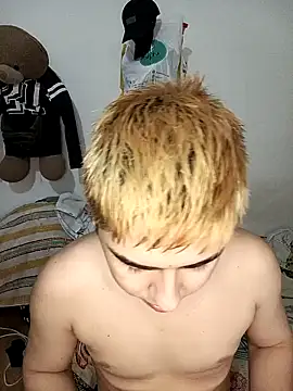 Snapshot of CARKIS-69 chatting on 12-22-24, 04:06 CARKIS-69 online show from 12-22-24, 04:06