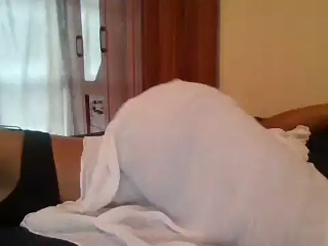 lisa larry88 online show from 12-25-24, 03:50