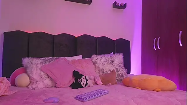 Lilou albrecht online show from 02-24-26, 11:52