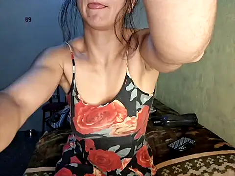 Snapshot of SadlynX_ chatting on 07-27-26, 05:47 SadlynX online show from 07-27-26, 05:47