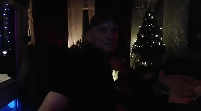 Snapshot of mikeythebestsucker chatting on 01-10-25, 11:50 mikeythebestsucker online show from 01-10-25, 11:50