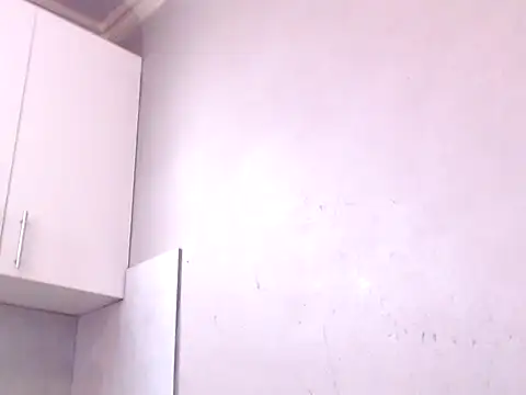 Silkytitss online show from 02-16-25, 10:54