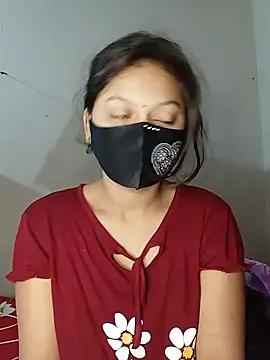 Snapshot of Nadia-2 chatting on 12-07-24, 10:28 Nadia-2 online show from 12-07-24, 10:28