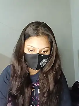 Snapshot of Nadia-2 chatting on 12-21-24, 01:53 Nadia-2 online show from 12-21-24, 01:53