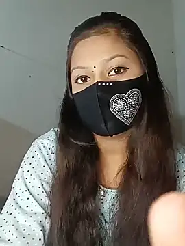 Snapshot of Nadia-2 chatting on 12-30-24, 12:52 Nadia-2 online show from 12-30-24, 12:52