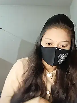 Snapshot of Nadia-2 chatting on 01-05-25, 01:26 Nadia-2 online show from 01-05-25, 01:26