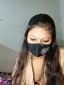 Snapshot of Nadia-2 chatting on 01-19-25, 11:32 Nadia-2 online show from 01-19-25, 11:32