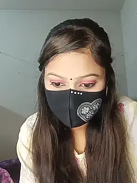 Snapshot of Nadia-2 chatting on 01-25-25, 03:30 Nadia-2 online show from 01-25-25, 03:30