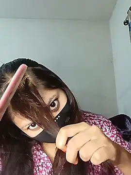 Snapshot of Nadia-2 chatting on 02-11-25, 02:24 Nadia-2 online show from 02-11-25, 02:24