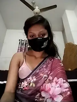 Snapshot of Nadia-2 chatting on 11-15-25, 12:08 Nadia-2 online show from 11-15-25, 12:08