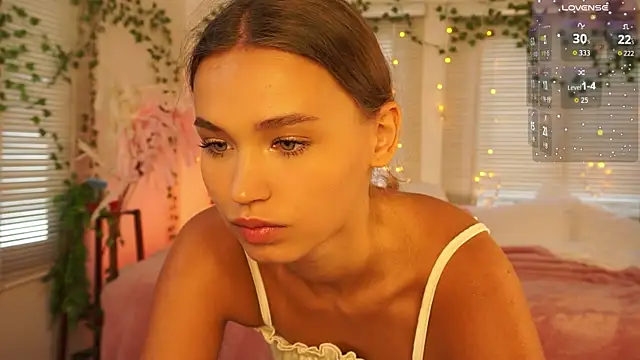 lexicoyy  online show from 02-19-26, 04:41