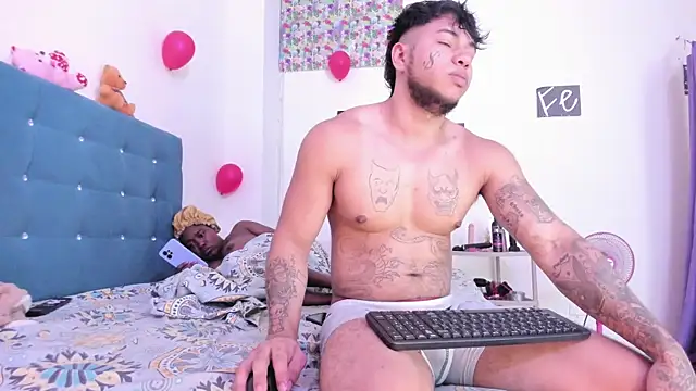 Snapshot of daamonxxx19 chatting on 03-02-25, 05:36 daamonxxx19 online show from 03-02-25, 05:36