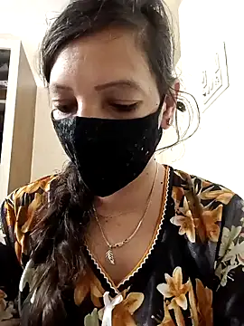 Snapshot of Sahana_Telugu_Girl chatting on 12-13-24, 12:42 Sahana Telugu Girl online show from 12-13-24, 12:42