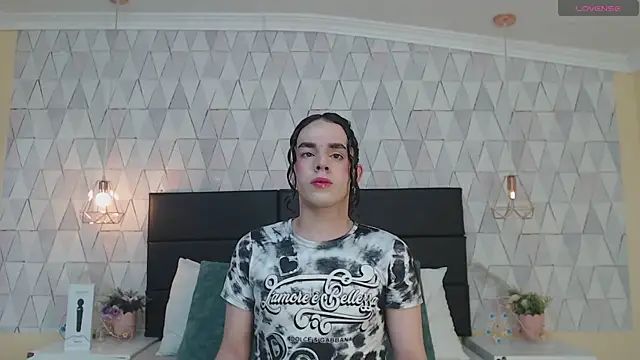 Snapshot of JustinePerry chatting on 09-26-25, 03:43 JustinePerry online show from 09-26-25, 03:43