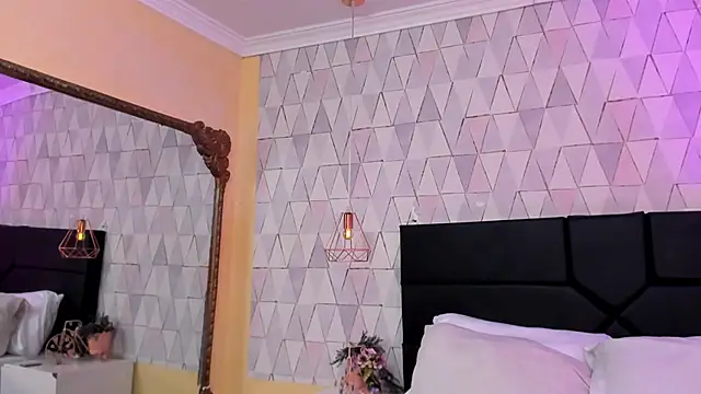 JustinePerry online show from 04-20-26, 04:04