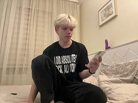 Snapshot of metratok chatting on 01-18-25, 04:31 metratok online show from 01-18-25, 04:31