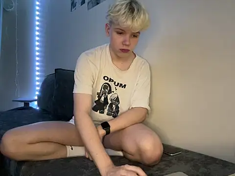 Snapshot of metratok chatting on 02-02-25, 06:53 metratok online show from 02-02-25, 06:53