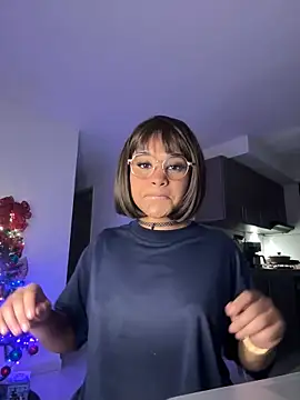 Lucy wilson5 online show from 01-21-25, 03:59