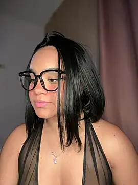 Lucy wilson5 online show from 03-20-25, 07:14