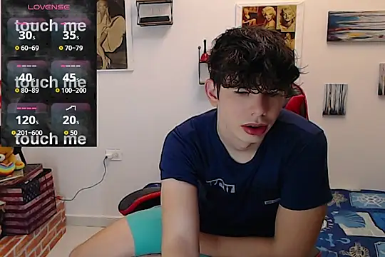 Snapshot of Angelo-cianuro- chatting on 09-10-25, 09:48 Angelo-cianuro- online show from 09-10-25, 09:48