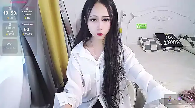 Snapshot of CN-Doudou chatting on 01-09-25, 05:44 CN-Doudou online show from 01-09-25, 05:44