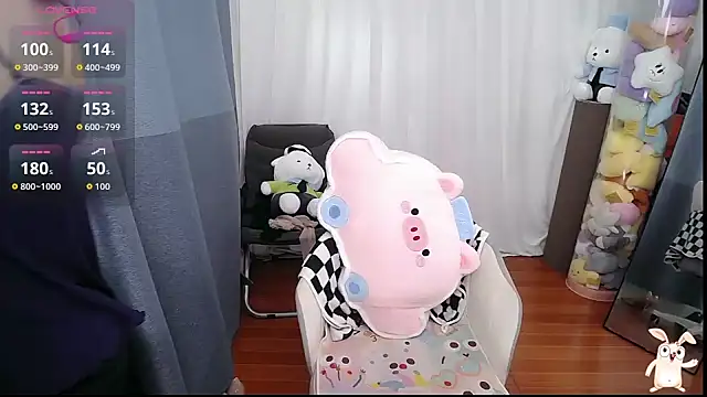Snapshot of CN-Doudou chatting on 09-11-25, 02:33 CN-Doudou online show from 09-11-25, 02:33