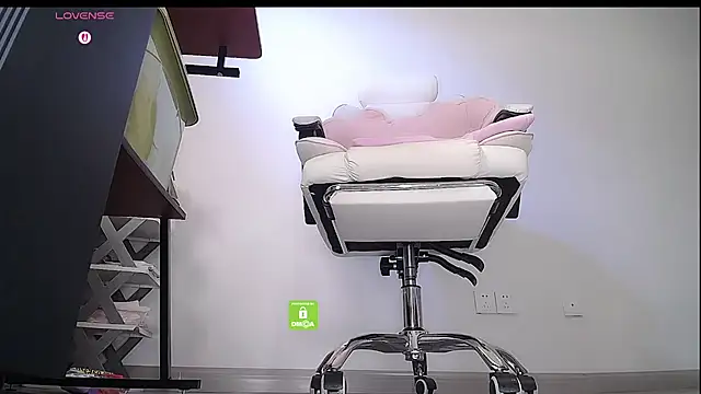 CN-Doudou online show from 04-20-26, 03:42