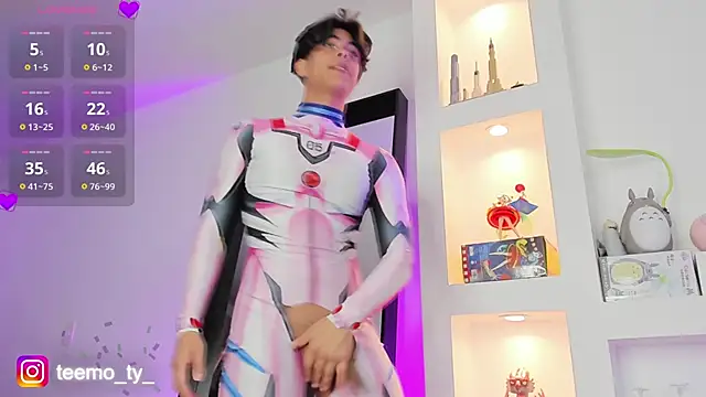 Snapshot of teemotwink chatting on 02-08-25, 08:10 teemotwink online show from 02-08-25, 08:10