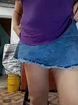 Snapshot of DirtyStefaniax chatting on 10-14-25, 05:36 DirtyStefaniax online show from 10-14-25, 05:36