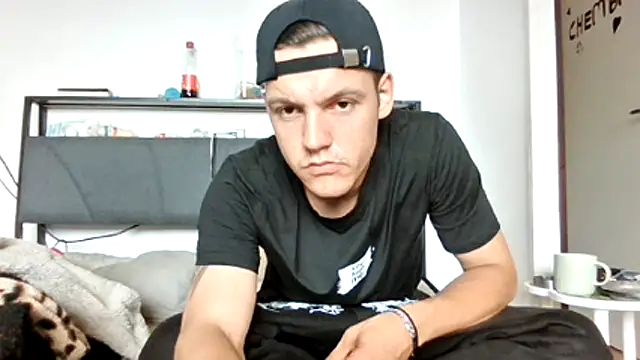 btungffhgg online show from 06-19-26, 12:53