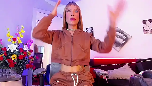 Snapshot of La_Perversa69 chatting on 02-15-26, 07:43 La Perversa69 online show from 02-15-26, 07:43