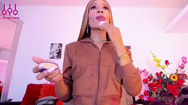 Snapshot of La_Perversa69 chatting on 04-04-26, 01:59 La Perversa69 online show from 04-04-26, 01:59